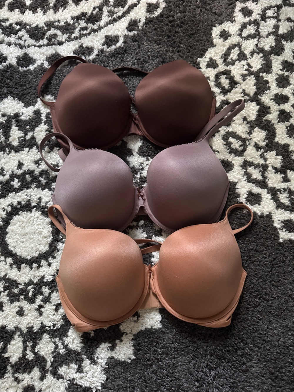 Body by Victoria perfect shape push up bra bundle! Tan, gray and brown 34 ddd
